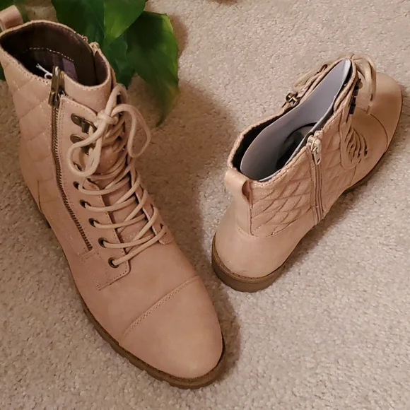 White Mountain Combat Style Boots - Picture 6 of 8